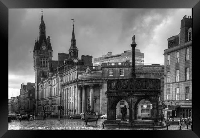 The Castlegate in the driving rain - B&W Framed Print by Tom Gomez