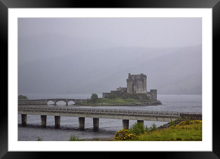 Misty Eilean Donan Framed Mounted Print by Lynne Morris (Lswpp)