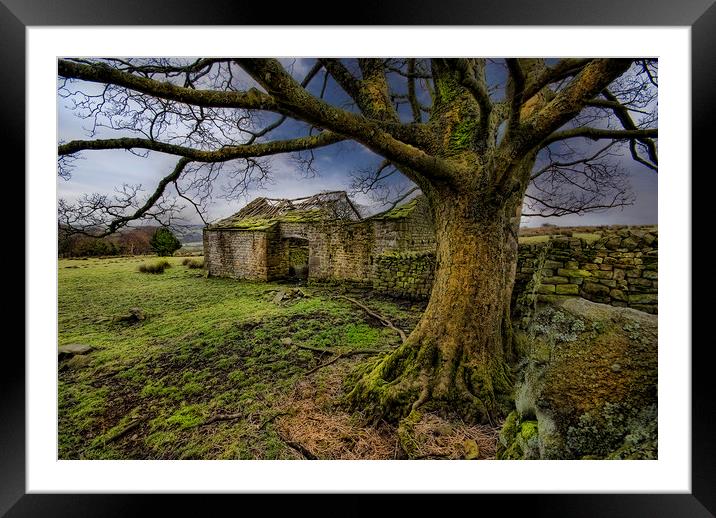 Old barn Lancashire Framed Mounted Print by Eddie John