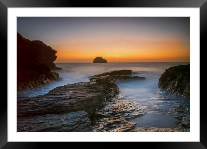 Buy Framed Mounted Prints of End of the day at Trebarwith strand north Cornwall by Eddie John