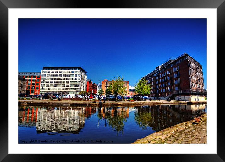 Piccadilly Basin Manchester Framed Mounted Print by Sandra Pledger