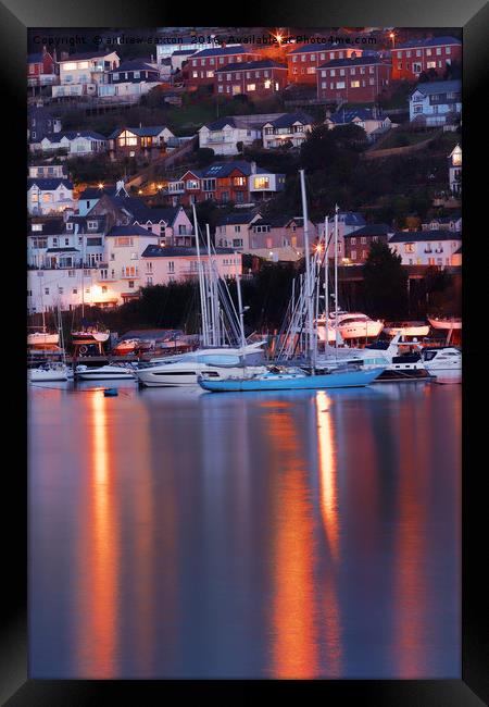 KINGSWEAR NIGHT Framed Print by andrew saxton