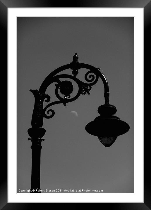 Lamp post Framed Mounted Print by Robert Gipson