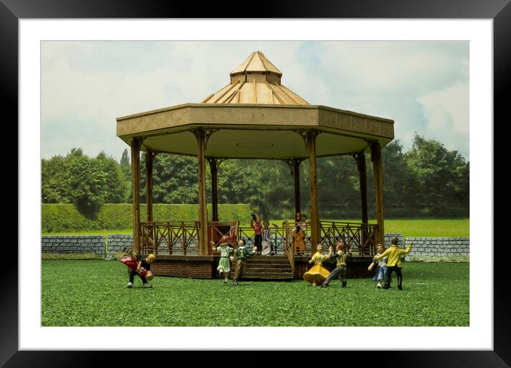Swinging In The Park Framed Mounted Print by Steve Purnell