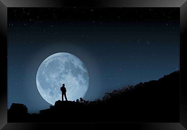 The Man In The Moon Framed Print by Steve Purnell