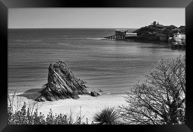 Goscar Rock Tenby Pembrokeshire Framed Print by Steve Purnell