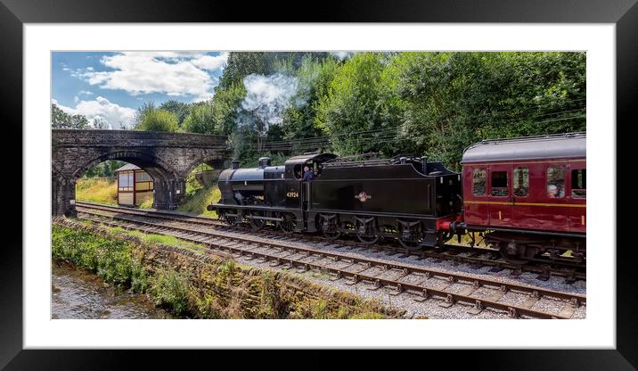 Midland Railway 4F 0-6-0 No. 43924 Framed Mounted Print by Roger Green