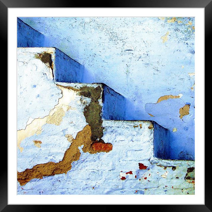 Into the Blue Framed Mounted Print by Tammy Winand