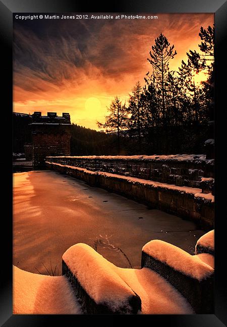 Sun Up over Howden Dam Framed Print by K7 Photography