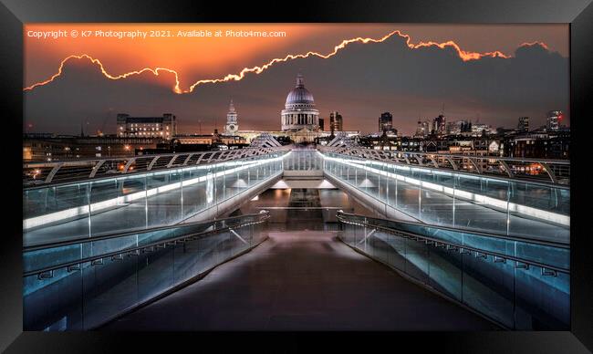Marvel at London's Iconic Landmarks Framed Print by K7 Photography