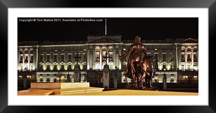 Statues View of Buckingham Palace Framed Mounted Print by Terri Waters