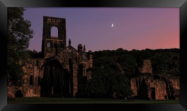 The Last of the Day Framed Print by Colin Metcalf