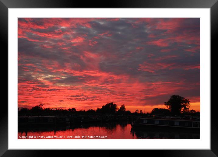 Fire in the sky. Framed Mounted Print by Linsey Williams