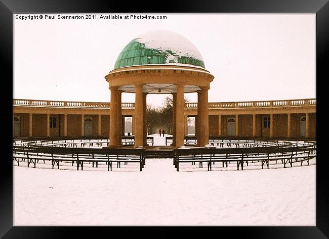 Snowy Eaton Park, Norwich Framed Print by Paul Skennerton