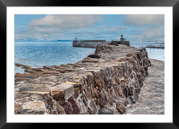 Pittenweem Promenade  Framed Mounted Print by Valerie Paterson
