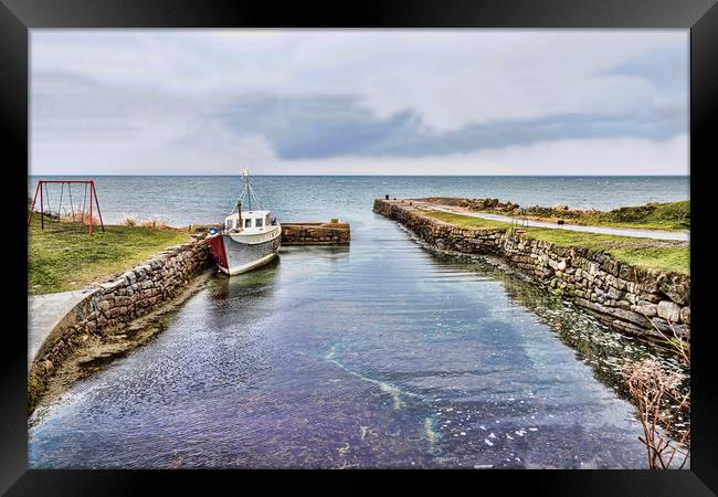 Corrie Harbour Arran Framed Print by Valerie Paterson