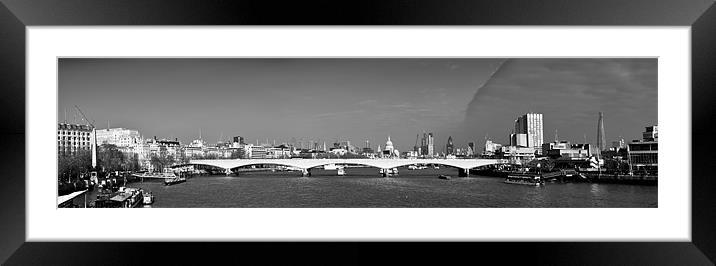 Thames panorama, weather front clearing BW Framed Mounted Print by Gary Eason