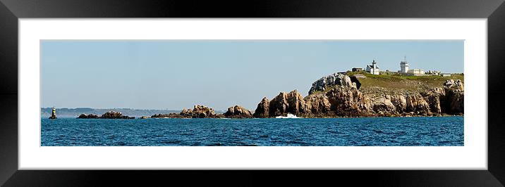 Pointe du Toulinguet Framed Mounted Print by Gary Eason