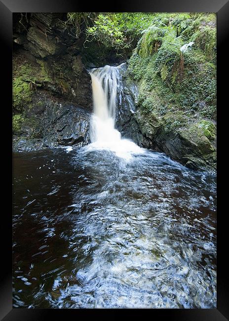 Puck's Glen lower waterfall Framed Print by Gary Eason