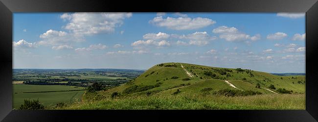 Ivinghoe Beacon panorama 3:1 Framed Print by Gary Eason