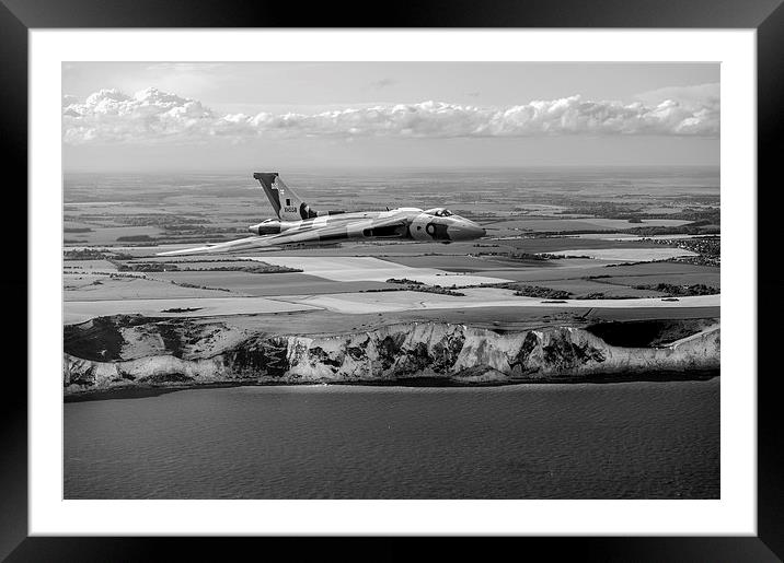 Avro Vulcan over the white cliffs of Dover, B&W ve Framed Mounted Print by Gary Eason