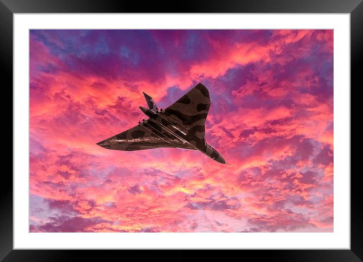 Going out in a blaze of glory XH558 Framed Mounted Print by Gary Eason