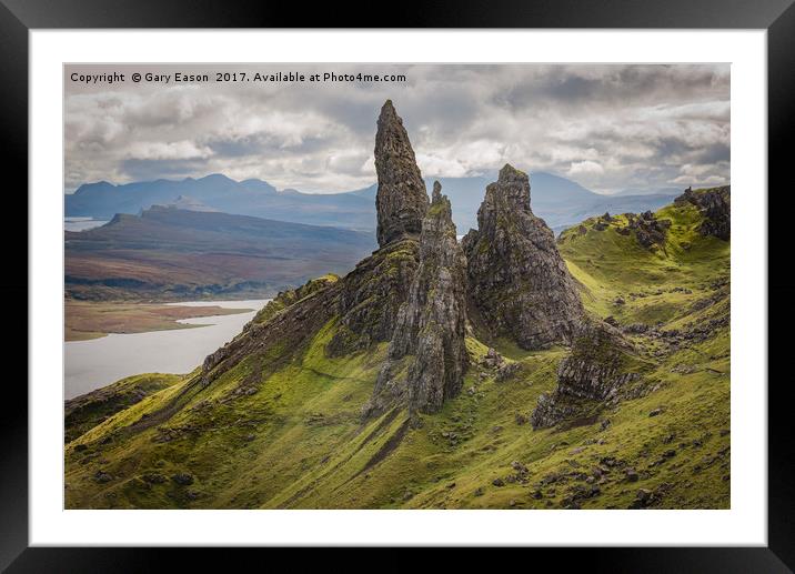 Old Man of Storr Framed Mounted Print by Gary Eason