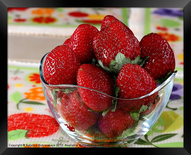 Fresh strawberries in bowl Framed Print by Nataliya Dubrovskaya