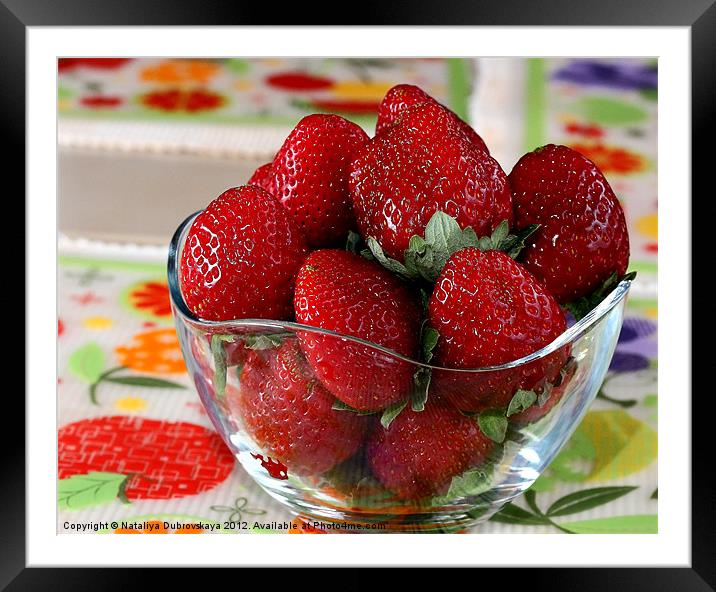 Fresh strawberries in bowl Framed Mounted Print by Nataliya Dubrovskaya