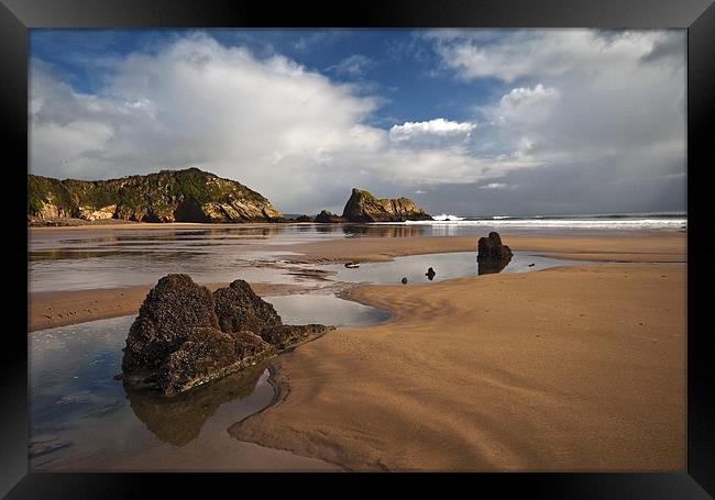 Monkstone Point Framed Print by Creative Photography Wales