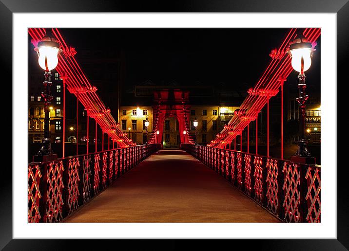 Glasgow suspension footbridge Framed Mounted Print by Grant Glendinning