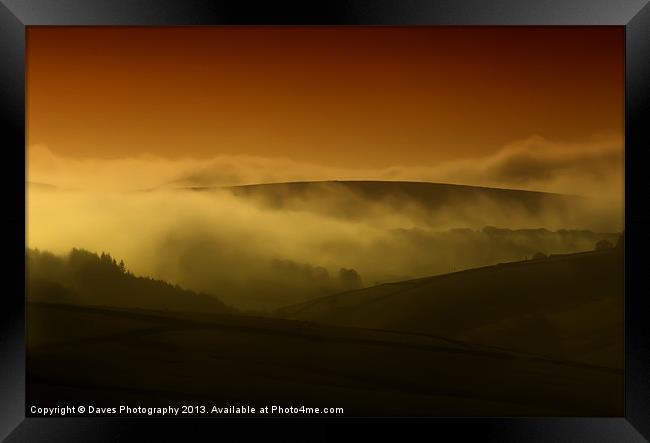 Derbyshire Peak District Framed Print by Daves Photography