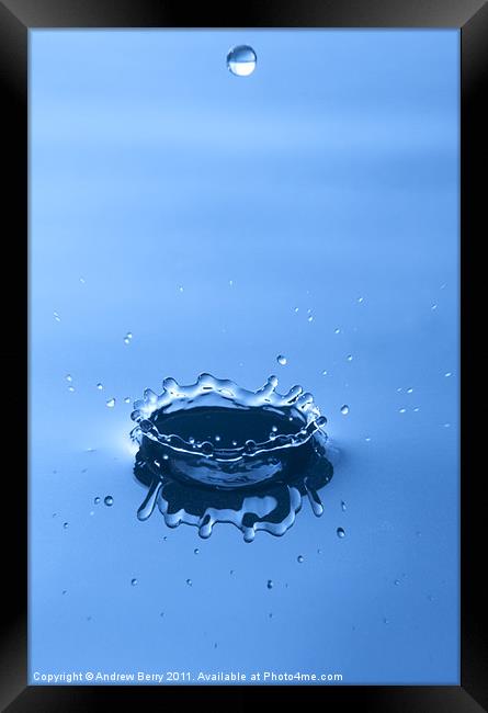 Water Drop Crown Framed Print by Andrew Berry
