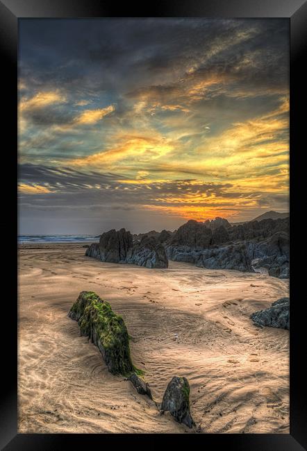 North Devon Beach Framed Print by Dave Wilkinson North Devon Ph