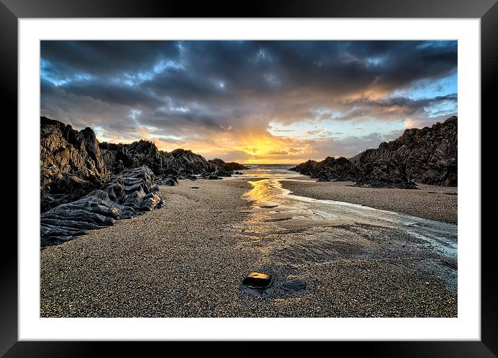 Barricane Beach, Woolacombe, North Devon. Framed Mounted Print by Dave Wilkinson North Devon Ph
