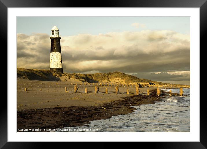 Spurn Point Lighthouse Framed Mounted Print by Rick Parrott