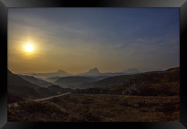 Suilven Sunrise Scotland Framed Print by Derek Beattie