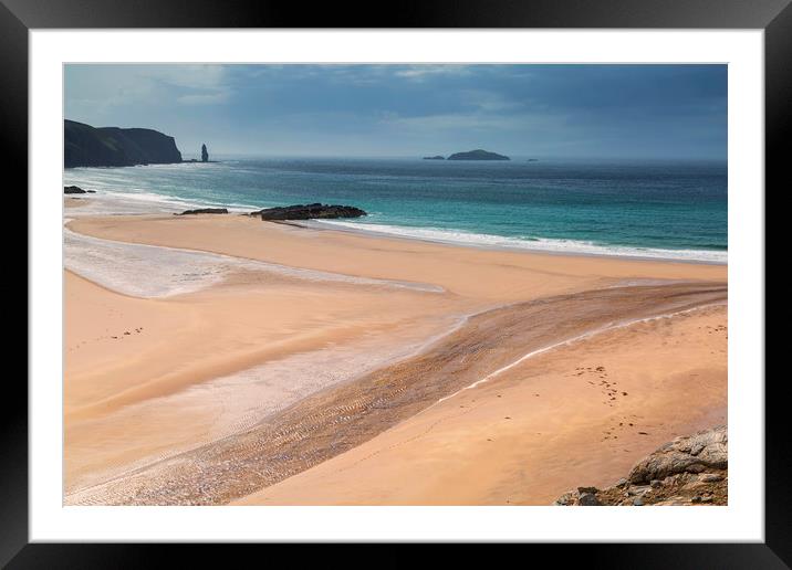 Sandwood Bay Scotland Framed Mounted Print by Derek Beattie