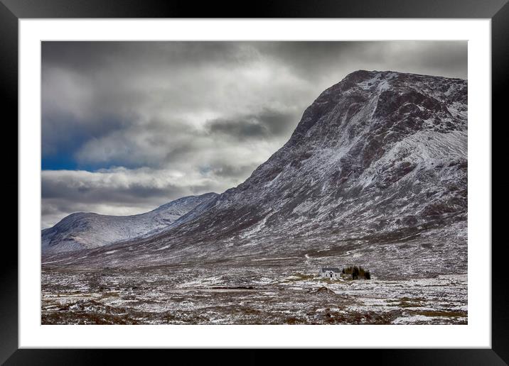 Lagangarbh Cottage and the Buachaille Etive Mor Glencoe Framed Mounted Print by Derek Beattie