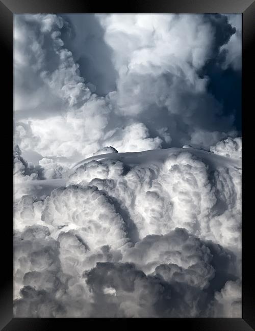 Pileus Cloud Framed Print by William AttardMcCarthy
