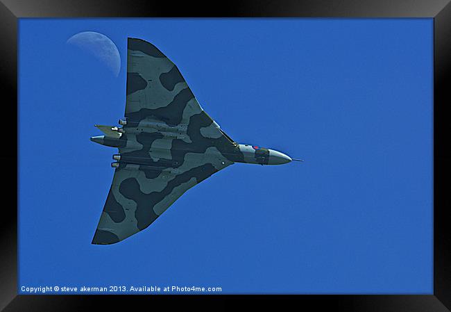 Vulcan bomber in the nhastings skies. Framed Print by steve akerman