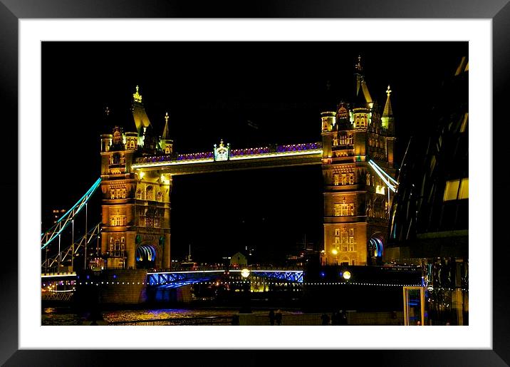 Tower bridge at night Framed Mounted Print by steve akerman