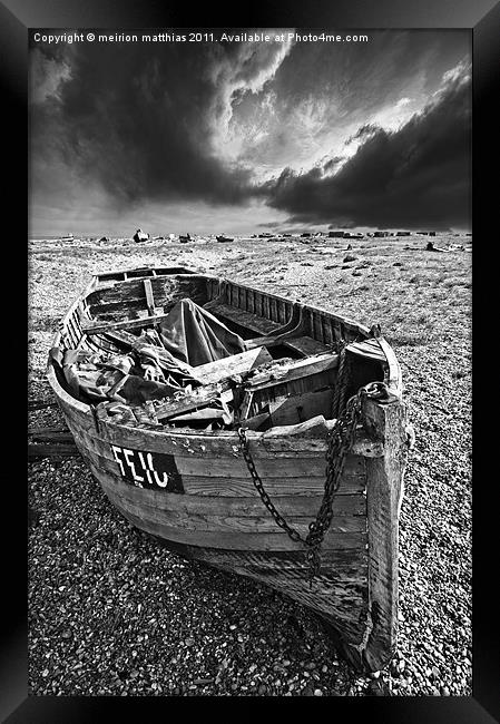 dungeness decay Framed Print by meirion matthias
