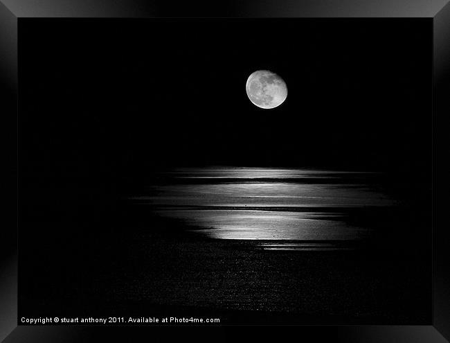 Moonrise over water Framed Print by stuart anthony