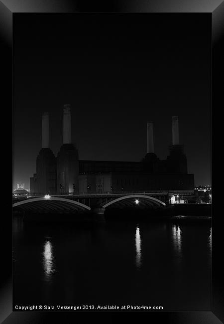 Battersea in black and white Framed Print by Sara Messenger