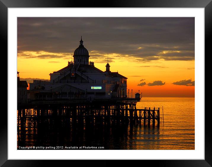 Pier in Gold Framed Mounted Print by camera man