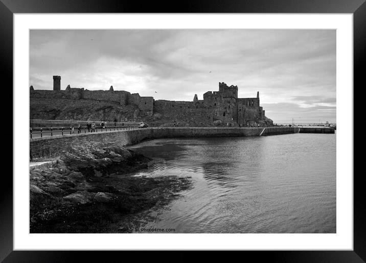 West Quay (Monochrome) Framed Mounted Print by Steven Watson