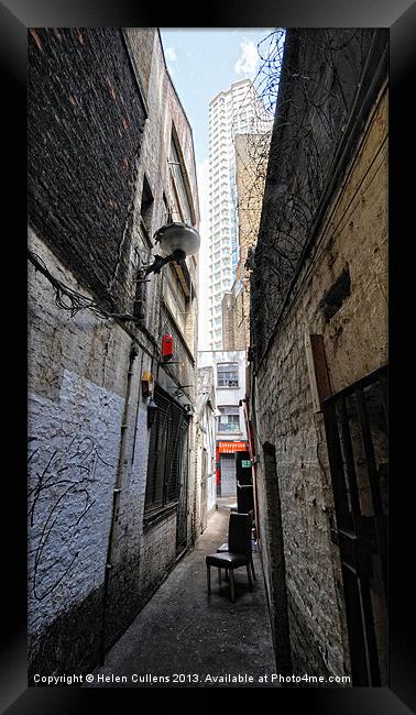 ALLEY & CENTREPOINT Framed Print by Helen Cullens