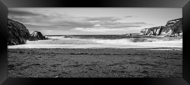 The Beach 2 Framed Print by David Martin