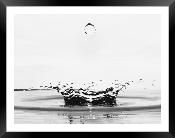 Water Droplet Framed Mounted Print by David Martin